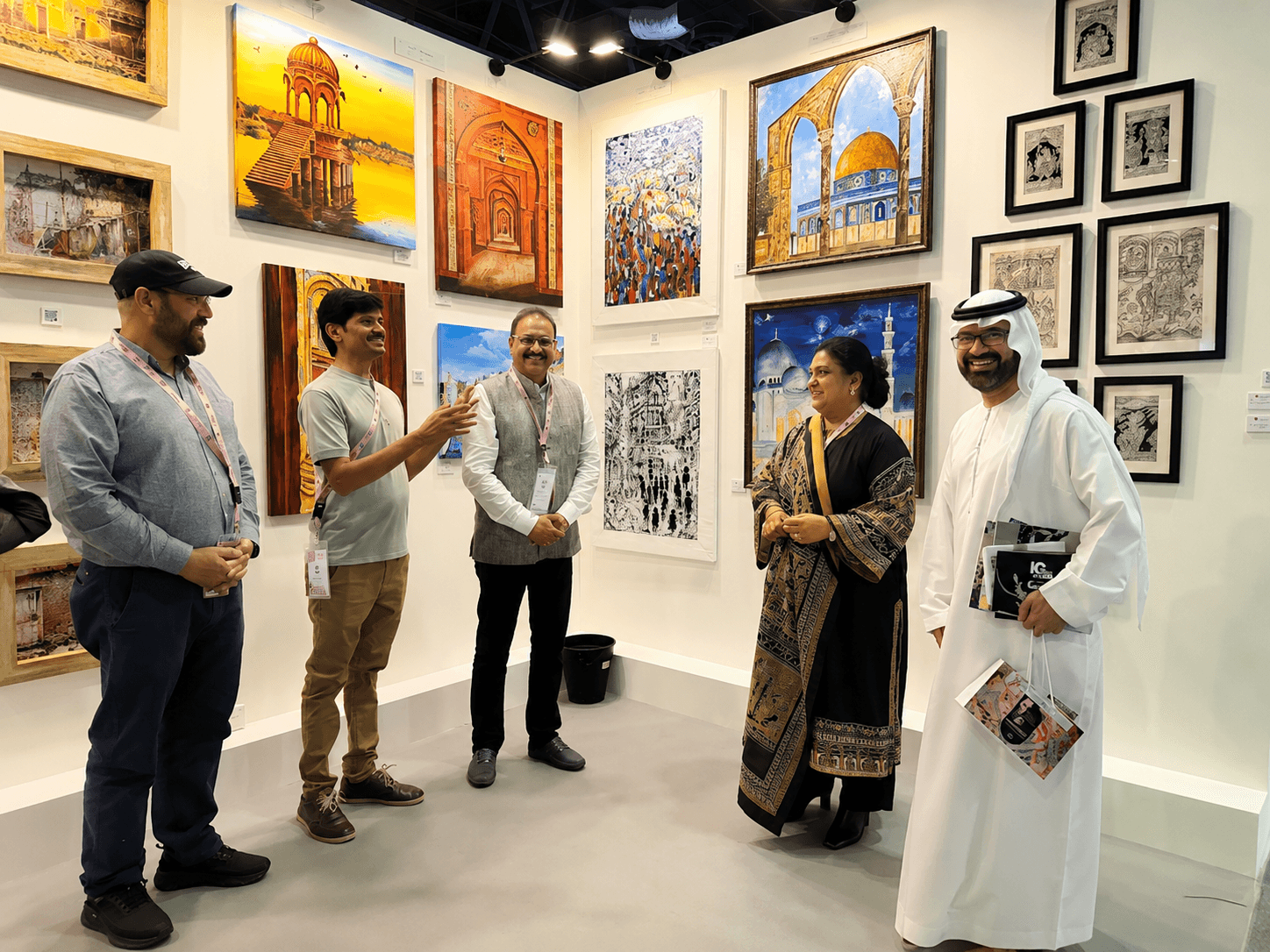FUNUN ARTS GROUP collaboration with Rakhshinda Art